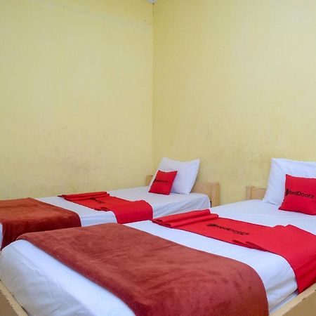 Reddoorz Near Pelabuhan Nusantara Parepare מראה חיצוני תמונה