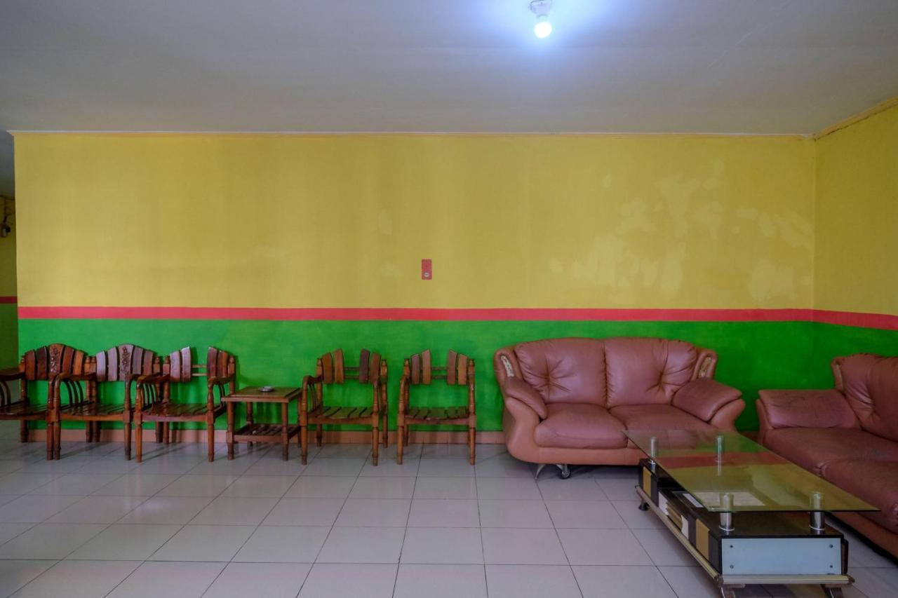 Reddoorz Near Pelabuhan Nusantara Parepare מראה חיצוני תמונה