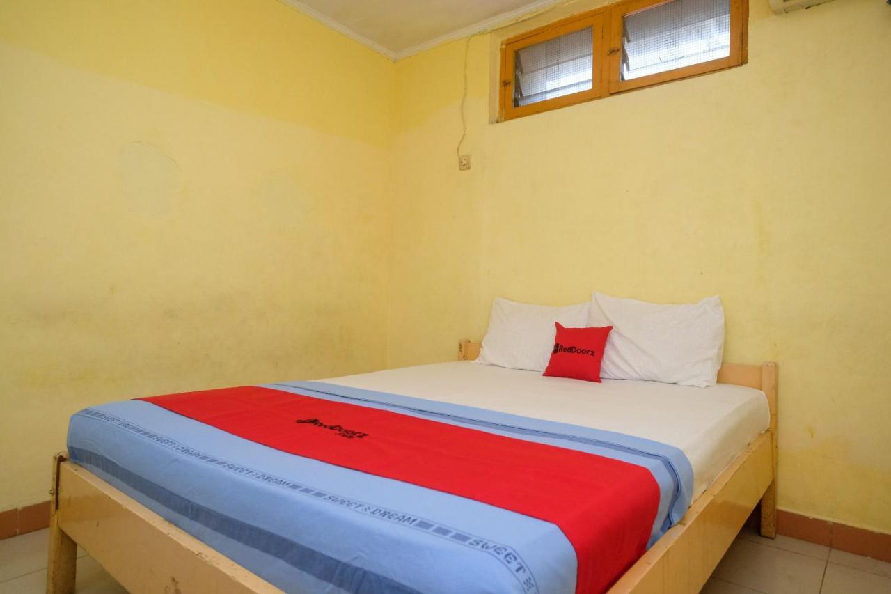 Reddoorz Near Pelabuhan Nusantara Parepare מראה חיצוני תמונה